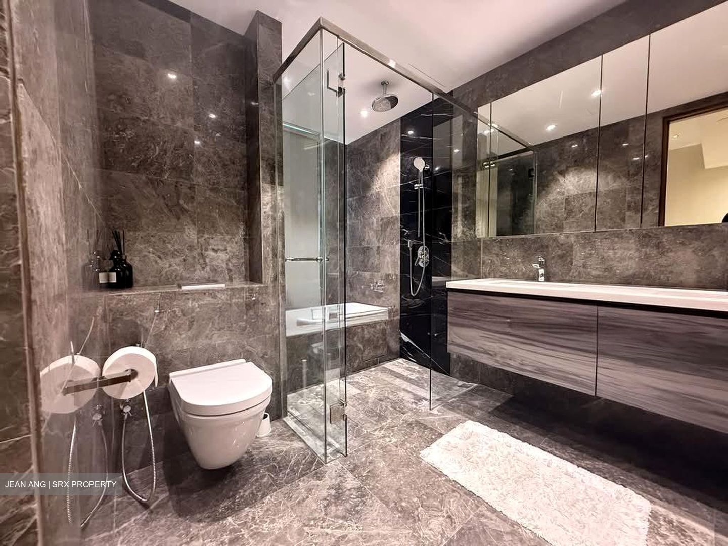 Kismis Residence (D21), Terrace #588734521